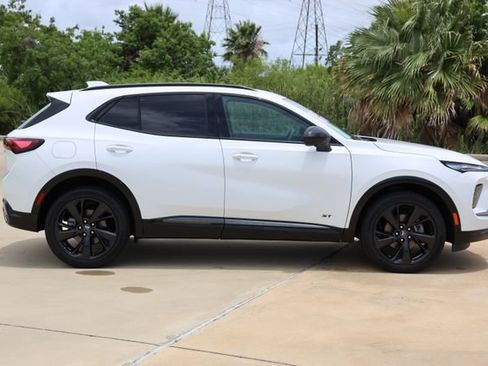 Used 2026 Buick Envision Sport Touring AWD/4WD image 4