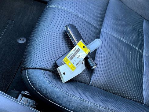 Used 2022 Kia Telluride SX w/ Nightfall Edition Package image 33