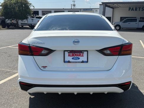 Used 2020 Nissan Altima 2.5 S FWD image 4
