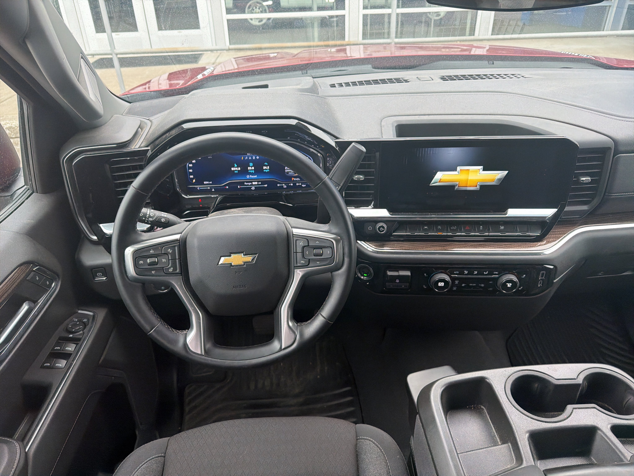 Used 2023 Chevrolet Silverado 1500 LT AWD/4WD image 10
