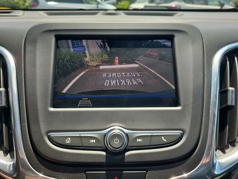 Used 2020 Chevrolet Equinox LT AWD/4WD image 14