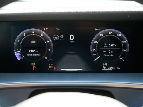 Certified 2026 Volkswagen Tiguan SE R-Line AWD/4WD image 26