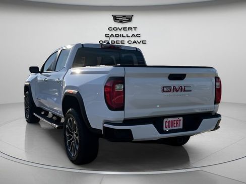 Used 2024 GMC Canyon Denali image 7
