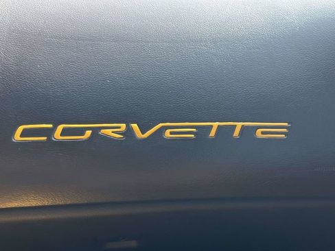 Used 2008 Chevrolet Corvette Coupe w/ Preferred Equipment Group RWD image 33