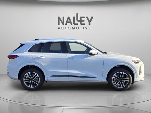 New 2025 Audi Q5 Premium image 7