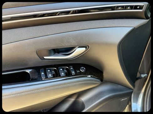 Used 2024 Hyundai Tucson Limited image 22