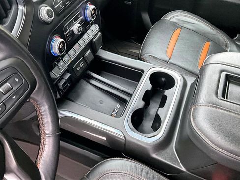 Used 2022 GMC Sierra 1500 AT4 w/ AT4 Premium Package image 15