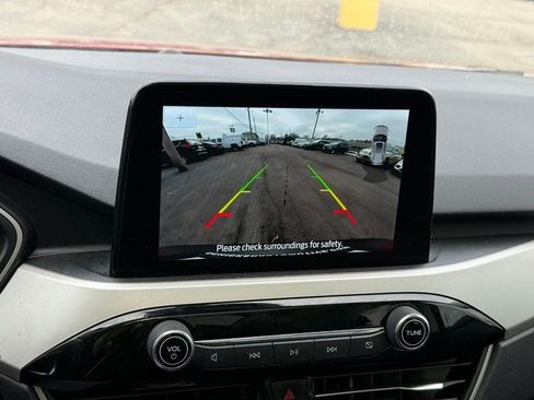 Used 2022 Ford Escape SEL image 26