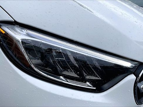 Used 2026 Mercedes-Benz GLC 300 4MATIC image 31