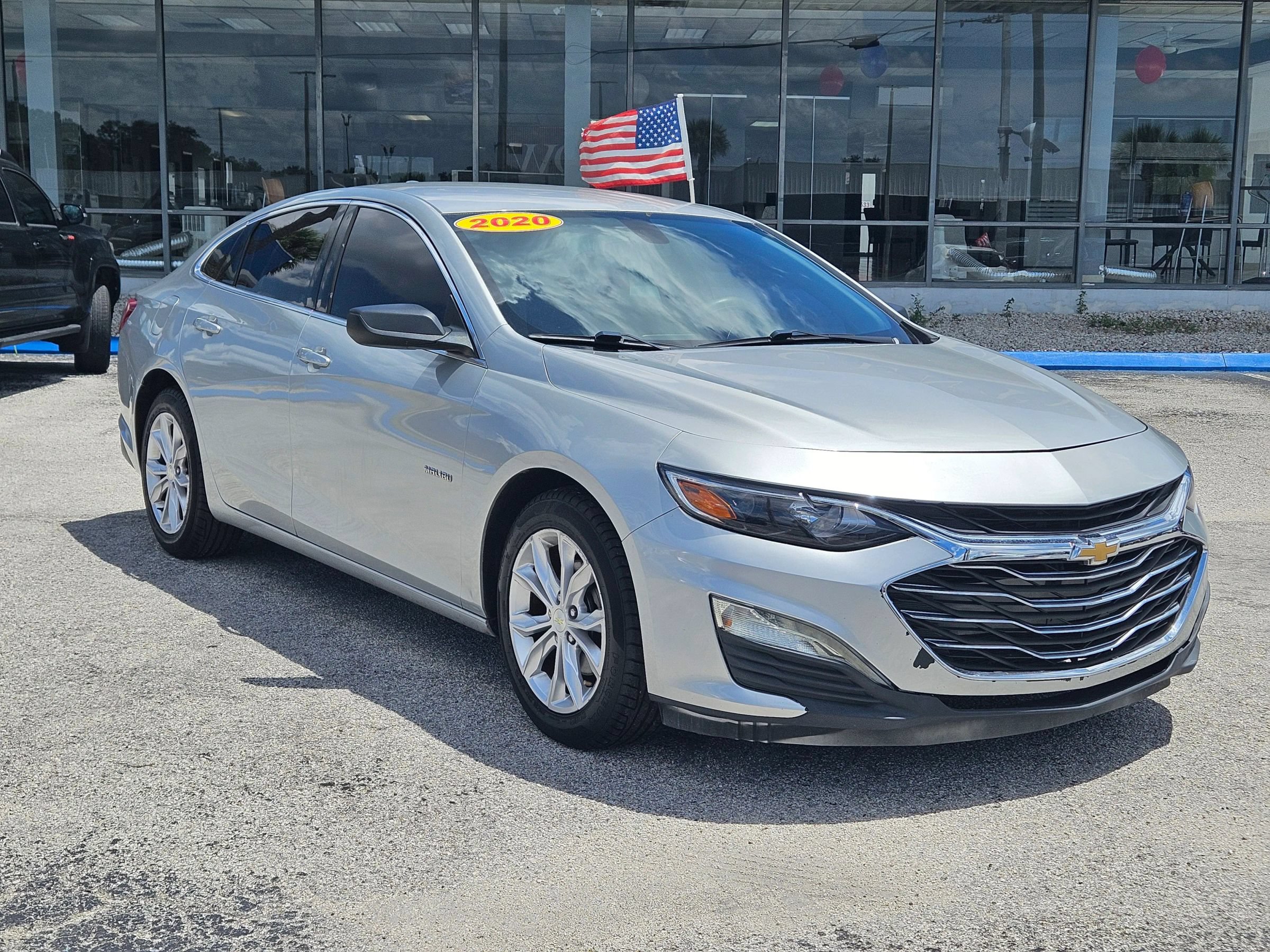 Used 2020 Chevrolet Malibu LT FWD image 9