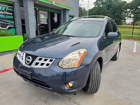Used 2013 Nissan Rogue SV w/ Premium Pkg FWD image 57