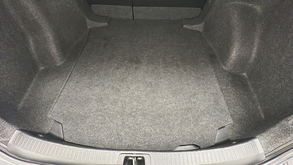 Used 2025 Toyota Corolla LE FWD image 20