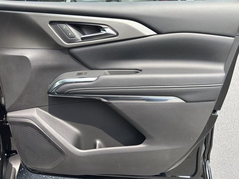 New 2026 Chevrolet Traverse LT w/ LPO, Cargo Package FWD image 14