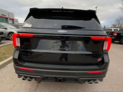 New 2026 Ford Explorer ST w/ Sun And Sound Package image 3