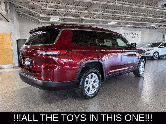 Used 2023 Jeep Grand Cherokee L Limited AWD/4WD image 9