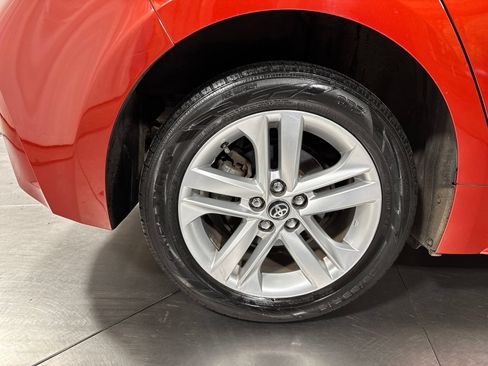 Used 2020 Toyota Corolla SE FWD image 13