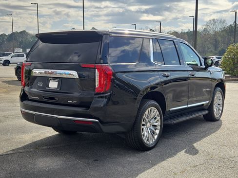 Used 2023 GMC Yukon SLT image 9