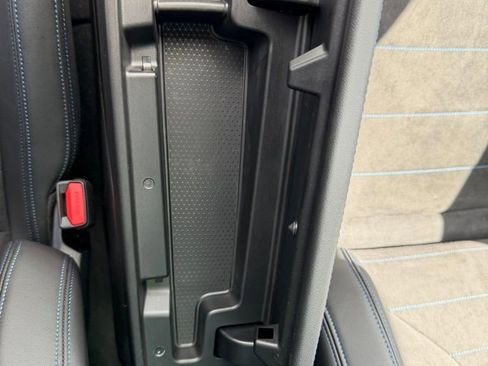 Used 2025 BMW X2 M35i w/ Premium Package image 23