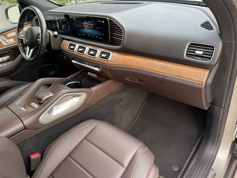 Certified 2022 Mercedes-Benz GLE 450 4MATIC image 48