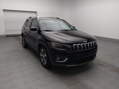 Used 2019 Jeep Cherokee Limited FWD image 13