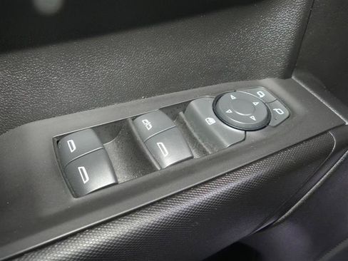 Used 2020 Chevrolet Silverado 1500 W/T w/ WT Value Package AWD/4WD image 17