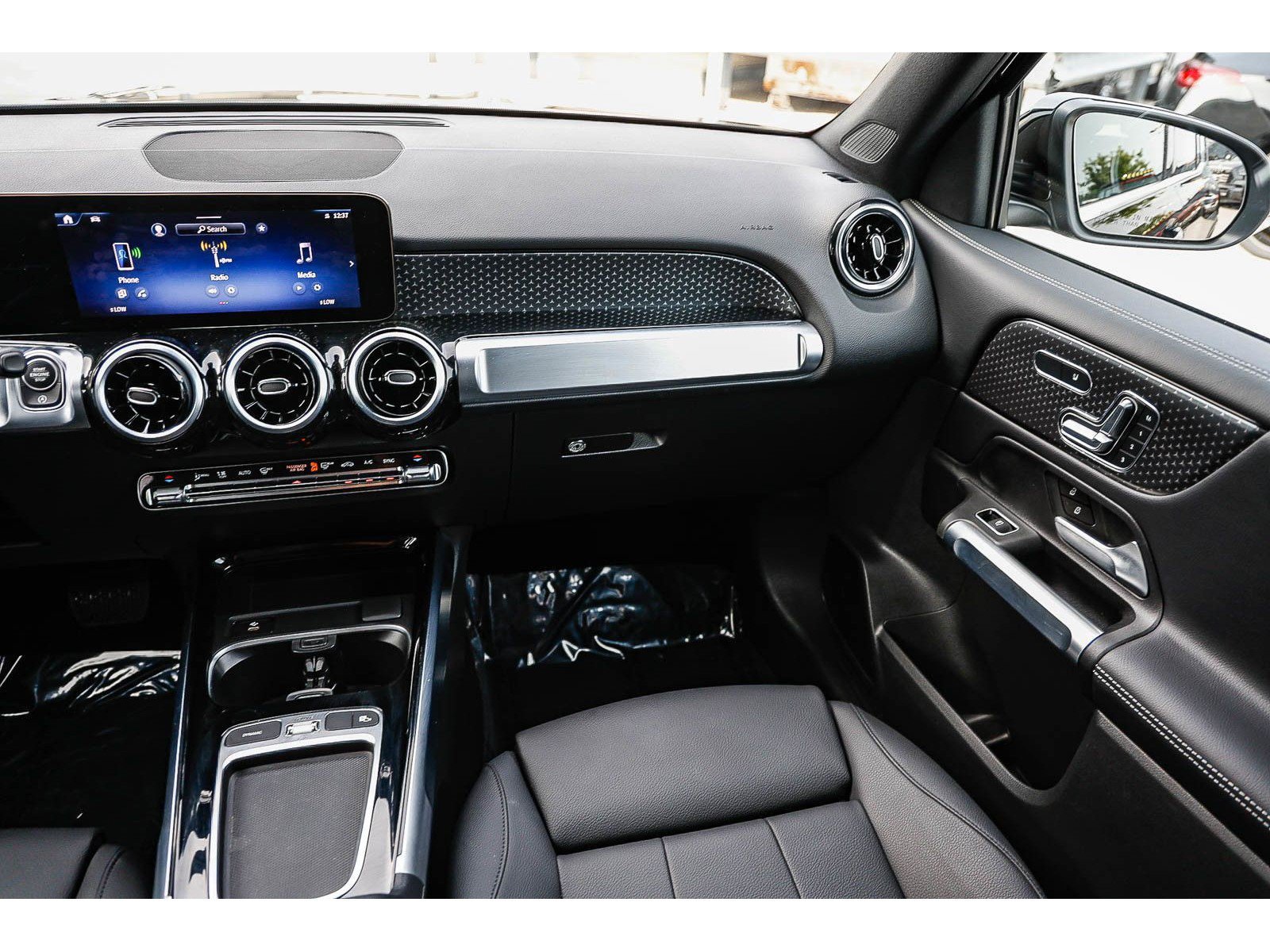 Certified 2026 Mercedes-Benz GLB 250 image 16
