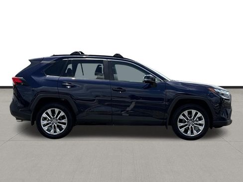Used 2024 Toyota RAV4 XLE Premium FWD image 4
