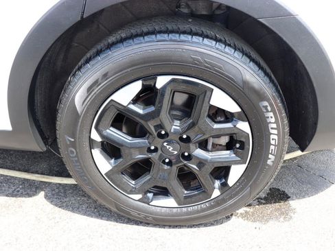Used 2024 Kia Sorento S FWD image 59