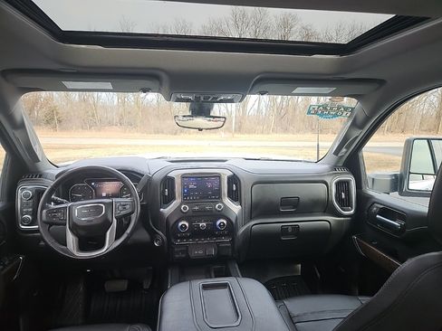 Used 2020 GMC Sierra 2500 Denali w/ Denali Ultimate Package image 27