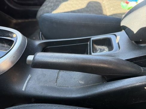 Used 2016 Honda Fit LX image 25