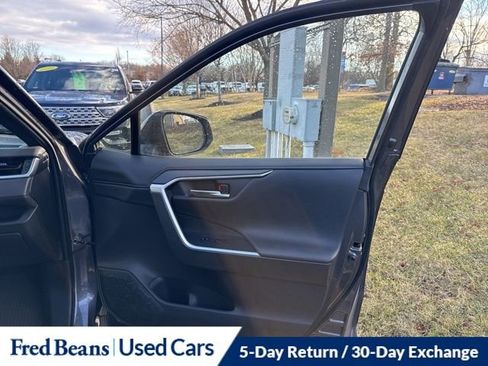 Used 2023 Toyota RAV4 XSE image 16