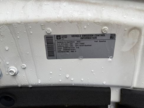 Used 2013 Buick Enclave Premium image 26