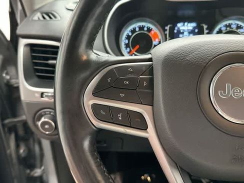 Used 2021 Jeep Cherokee Latitude Lux AWD/4WD image 8