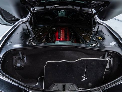 Used 2020 Chevrolet Corvette Stingray Preferred Cpe w/ 2LT Preferred Equipment Group image 25