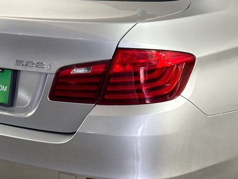 Used 2016 BMW 528i Sedan RWD image 33