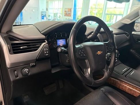 Used 2015 Chevrolet Tahoe LTZ RWD image 15