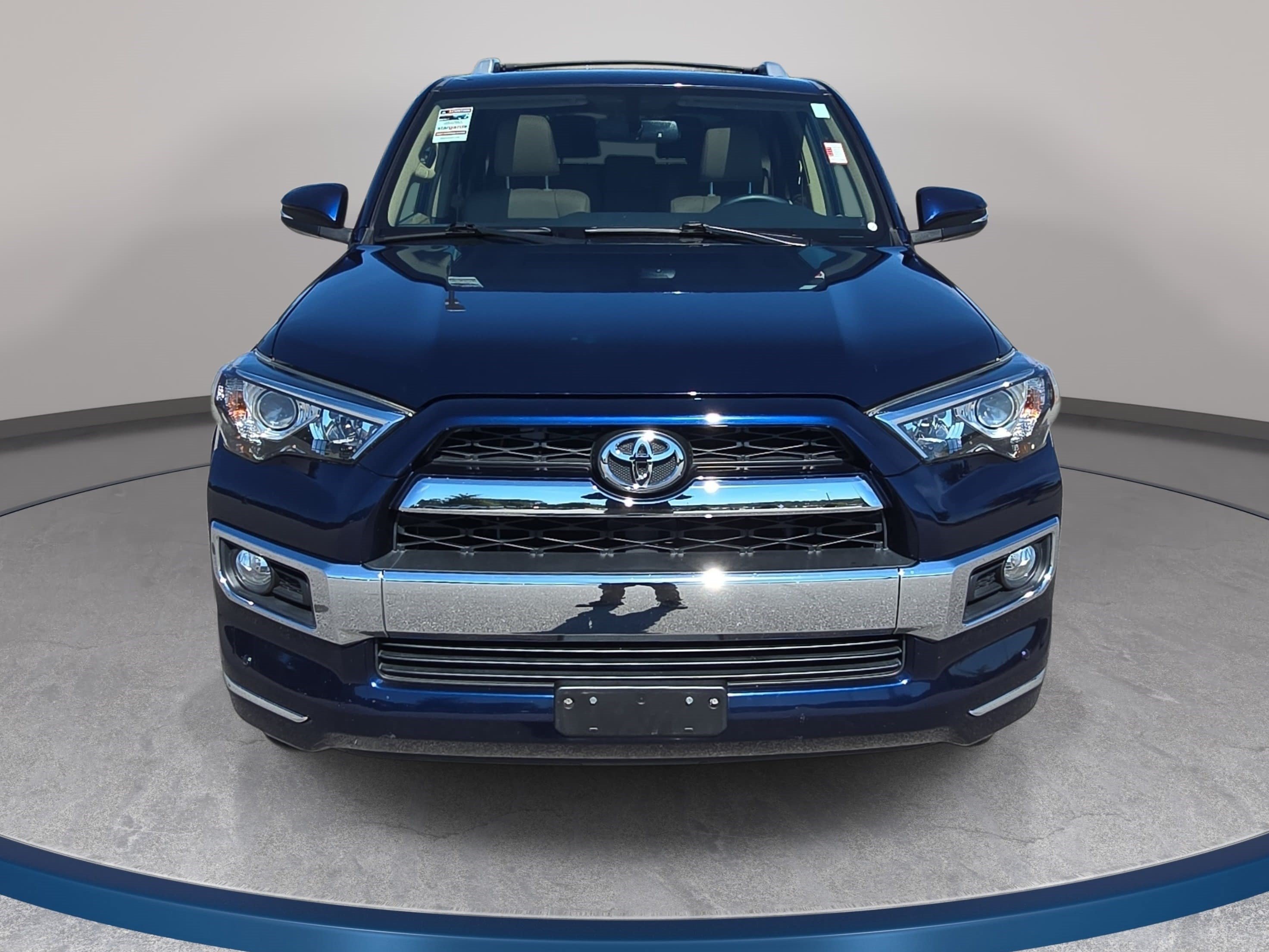Used 2019 Toyota 4Runner Limited AWD/4WD image 2