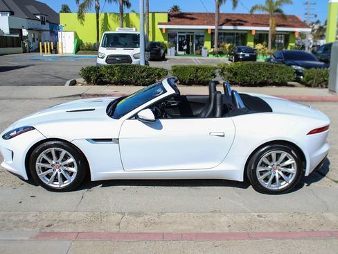 Used 2016 Jaguar F-TYPE Convertible image 2