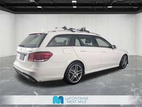 Used 2014 Mercedes-Benz E 350 4MATIC Wagon image 5