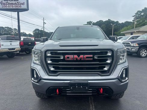 Used 2020 GMC Sierra 1500 AT4 w/ AT4 Preferred Package AWD/4WD image 2