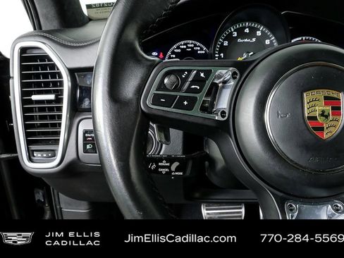 Used 2021 Porsche Cayenne Turbo S w/ Premium Package Plus image 11