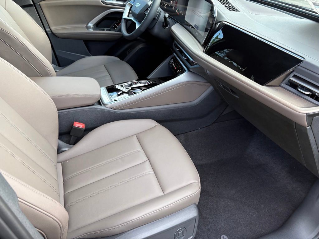 New 2026 Audi Q5 Premium AWD/4WD image 25