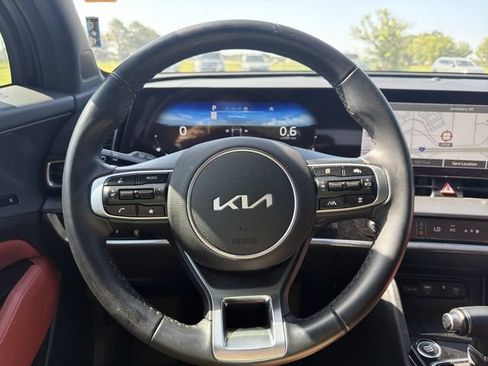 Used 2025 Kia Sportage SX FWD image 26