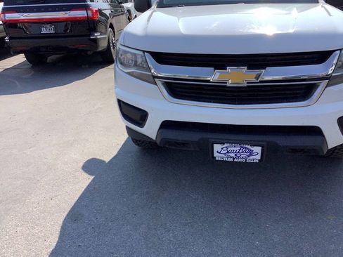 Used 2015 Chevrolet Colorado W/T w/ WT Convenience Package AWD/4WD image 5