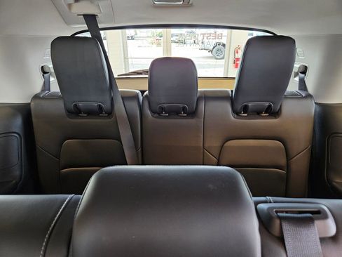 Certified 2023 Nissan Pathfinder SL image 28