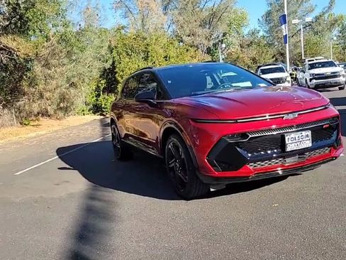 New 2026 Chevrolet Equinox EV RS image 2