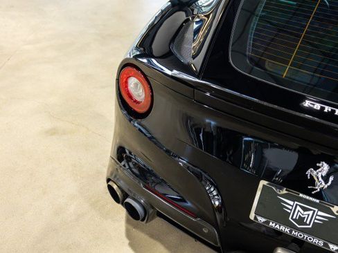 Used 2015 Ferrari F12 Berlinetta RWD image 19