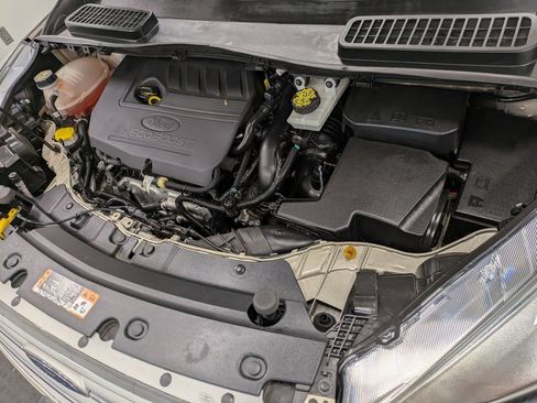 Used 2018 Ford Escape SE image 30