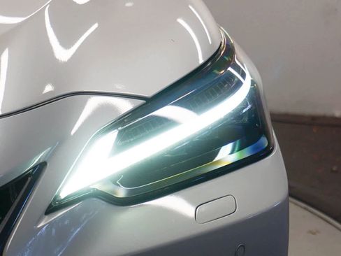 Used 2024 Lexus NX 450h+ Luxury image 7