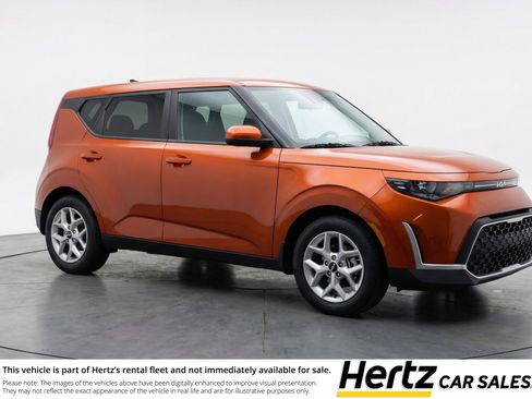 Used 2025 Kia Soul LX w/ LX Technology Package image 1